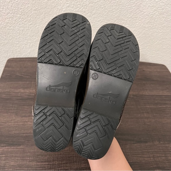 Dansko professional brown texture patent clogs size 38 - Picture 8 of 10